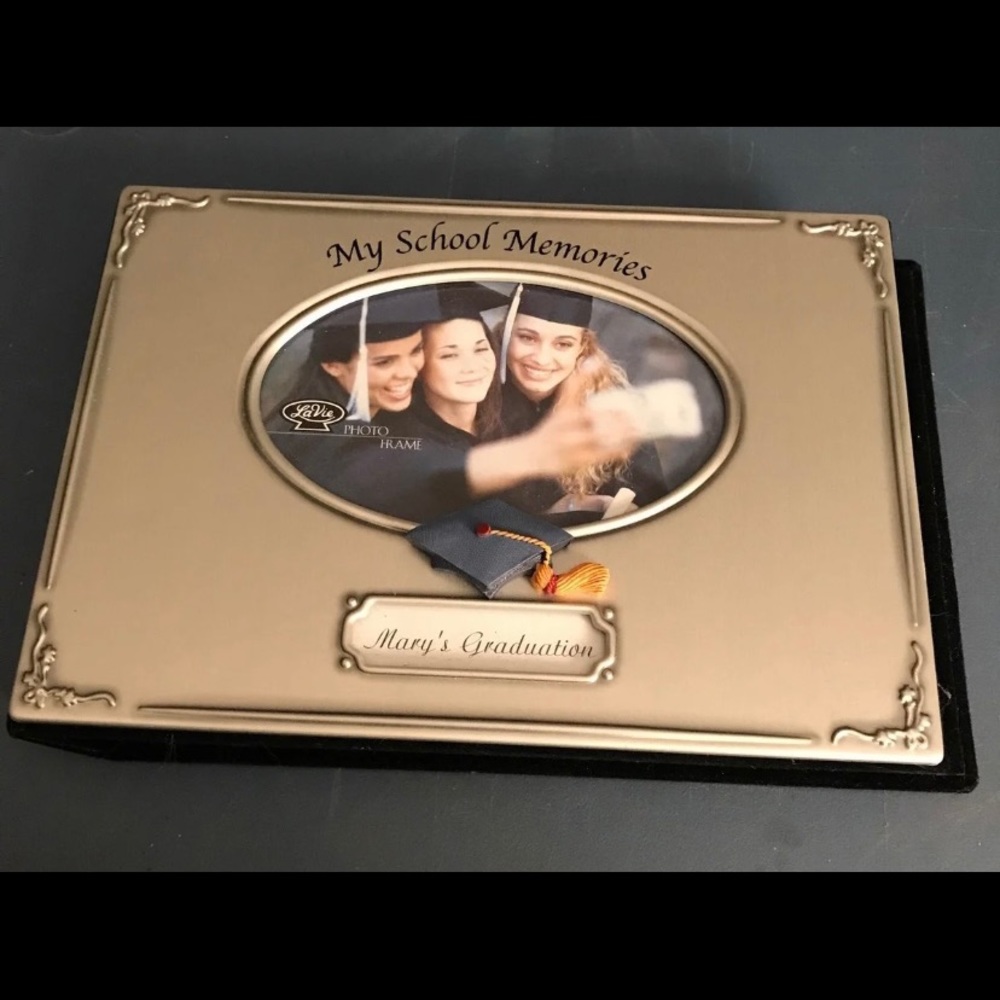 Graduation memories photo book